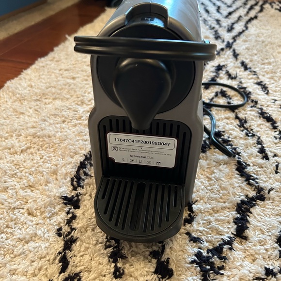 Nespresso Inissia - Picture 5 of 8